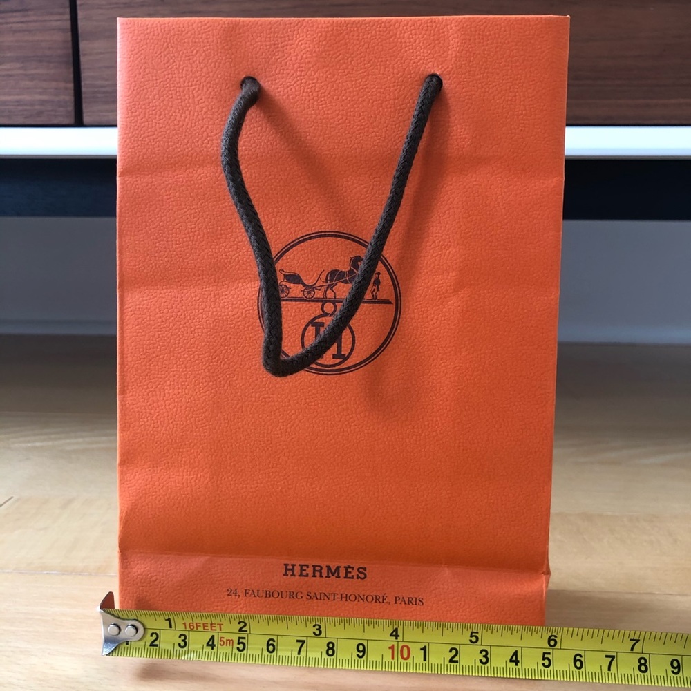 Authentic Hermès shopping bag